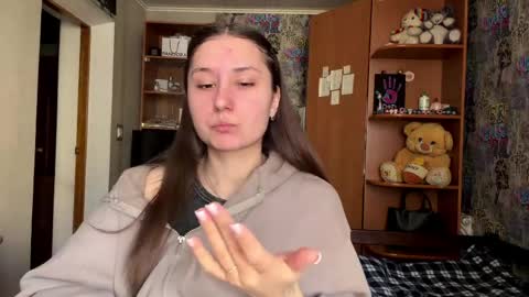 Poly online show from March 25, 2026, 9:15 am