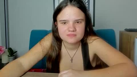 adelecruzz online show from March 23, 2026, 1:15 pm