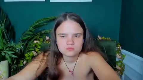 adelecruzz online show from March 27, 2026, 1:11 pm