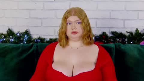 adelemoor online show from December 20, 2024, 9:28 pm