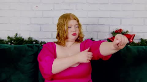 adelemoor online show from January 16, 2025, 5:55 pm