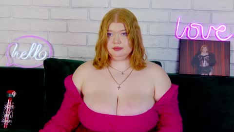 adelemoor online show from February 2, 2025, 8:19 pm