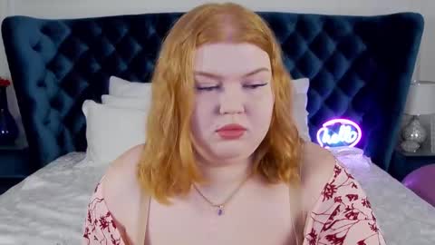 adelemoor online show from February 23, 2025, 5:39 pm