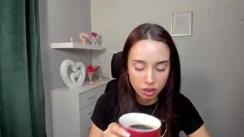 Adele online show from April 20, 2026, 5:43 am