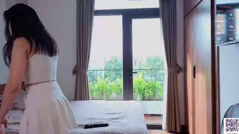 Snapshot of adelia_ntmu chatting on November 7, 2025, 1:05 am Adelia online show from November 7, 2025, 1:05 am