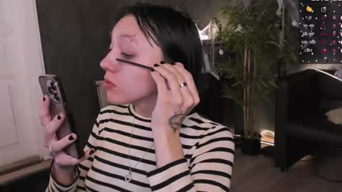 miss Ada online show from October 28, 2025, 6:06 am