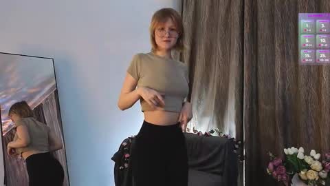 Adelin online show from October 17, 2025, 2:52 pm