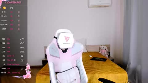 Adelina online show from September 20, 2025, 9:43 am