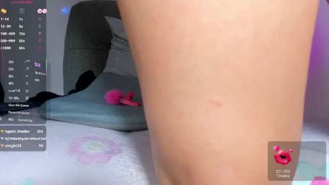 Snapshot of adelinaconte1 chatting on May 16, 2026, 12:40 am adelinaconte1 online show from May 16, 2026, 12:40 am