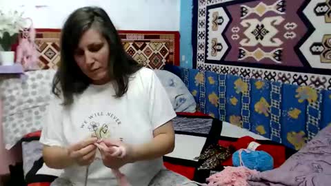 Larisa online show from October 20, 2025, 11:10 am