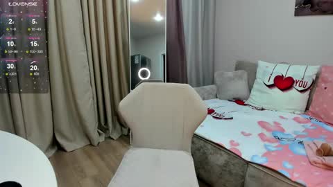 Snapshot of adelle_rimm chatting on May 14, 2026, 5:25 am Adele maturemilfteasefitbruhete online show from May 14, 2026, 5:25 am