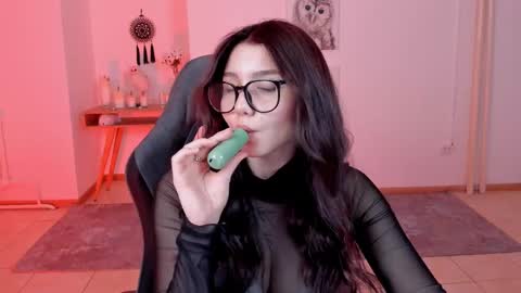 Your sweet girl online show from February 5, 2025, 8:57 pm