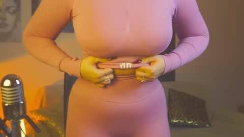 Adelina online show from December 8, 2024, 3:24 pm