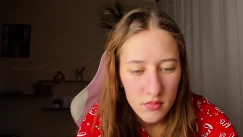 Snapshot of adellqueen chatting on September 25, 2025, 9:40 pm Adell online show from September 25, 2025, 9:40 pm