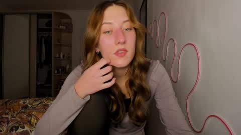Adell online show from May 1, 2026, 9:41 pm