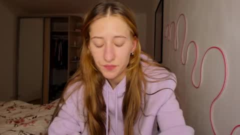 Adell online show from May 17, 2026, 9:44 pm