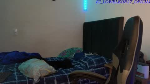 Snapshot of ades_lowe chatting on January 17, 2026, 7:24 am Ades online show from January 17, 2026, 7:24 am