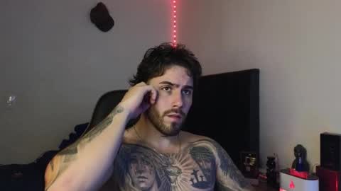 Snapshot of ades_lowe chatting on February 3, 2026, 6:00 am Ades online show from February 3, 2026, 6:00 am