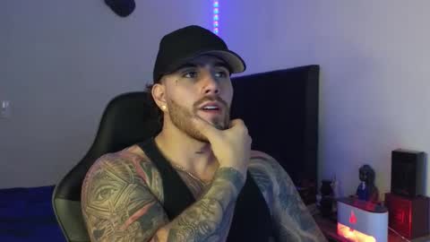 Snapshot of ades_lowe chatting on February 5, 2026, 4:17 am Ades online show from February 5, 2026, 4:17 am