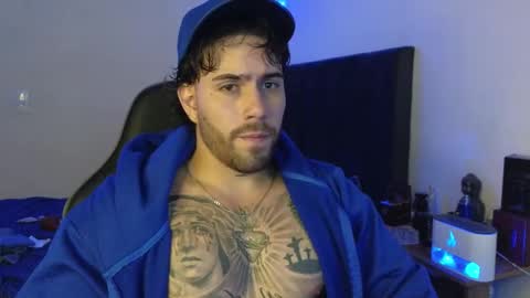 Snapshot of ades_lowe chatting on February 6, 2026, 6:40 am Ades online show from February 6, 2026, 6:40 am