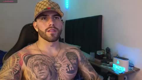 Snapshot of ades_lowe chatting on February 20, 2026, 4:42 am Ades online show from February 20, 2026, 4:42 am