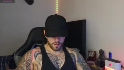 Snapshot of ades_lowe chatting on February 24, 2026, 6:11 am Ades online show from February 24, 2026, 6:11 am