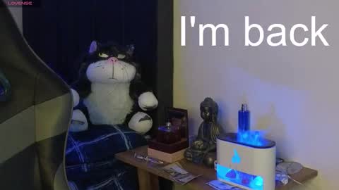 Snapshot of ades_lowe chatting on February 26, 2026, 4:55 am Ades online show from February 26, 2026, 4:55 am