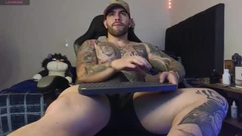 Snapshot of ades_lowe chatting on March 2, 2026, 8:43 am Ades online show from March 2, 2026, 8:43 am