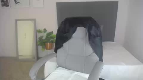 Adhara Cortez  online show from September 22, 2025, 8:22 pm