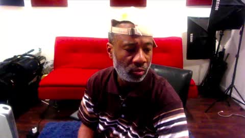 adick_ting online show from February 23, 2025, 6:45 pm