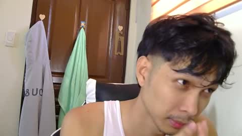 Snapshot of adios_amigo chatting on June 24, 2026, 10:42 pm Amigo online show from June 24, 2026, 10:42 pm