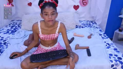 adisson_petite1 online show from February 22, 2026, 7:45 pm