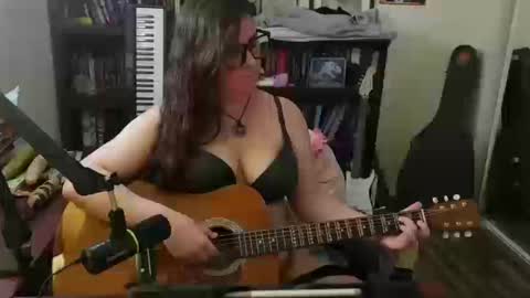 adobe_angel304 online show from October 15, 2025, 8:31 pm