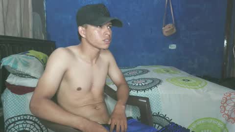 Snapshot of adonis5_ chatting on February 10, 2026, 10:47 pm Adonis online show from February 10, 2026, 10:47 pm