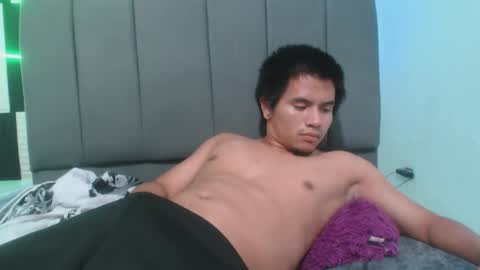 adonis_latin_19 online show from April 15, 2026, 7:37 am