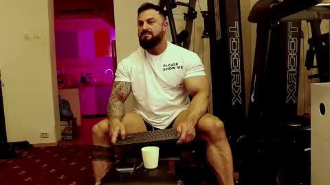 Adonis online show from September 30, 2025, 4:56 pm