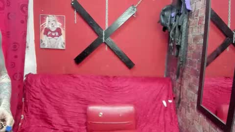 Snapshot of adonisgel999 chatting on January 31, 2026, 8:07 pm demon online show from January 31, 2026, 8:07 pm