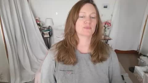 Snapshot of adorable22 chatting on May 22, 2026, 6:57 pm adorable22 online show from May 22, 2026, 6:57 pm