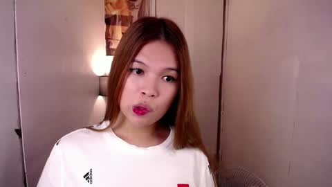 adorabletsforyouxx online show from February 22, 2025, 11:03 pm