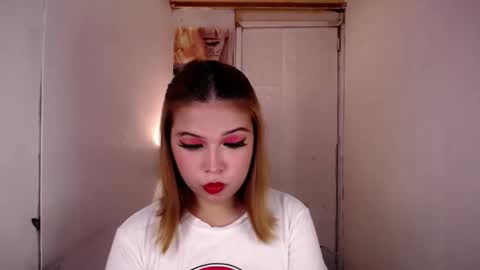 adorabletsforyouxx online show from November 8, 2025, 3:12 pm