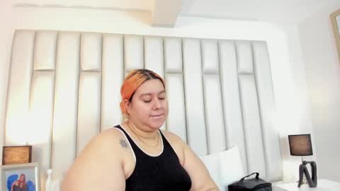 ANDREA PEREZ online show from October 22, 2025, 11:43 am