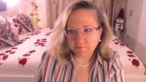 Cryna online show from January 3, 2025, 4:22 am