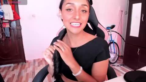 Snapshot of adrena_10 chatting on May 15, 2026, 8:05 pm Adrena10 online show from May 15, 2026, 8:05 pm