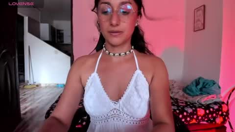 Adrena10 online show from June 11, 2026, 9:35 pm
