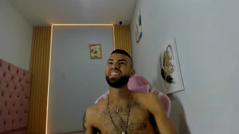 adri_sexboy229 online show from September 9, 2025, 2:11 am