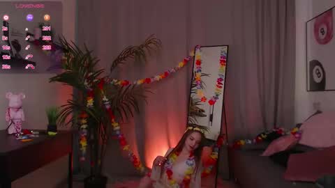 Snapshot of adria_arjona chatting on March 4, 2026, 7:47 am Eva online show from March 4, 2026, 7:47 am