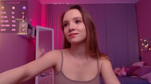 Snapshot of adria_arjona chatting on March 18, 2026, 7:33 am Eva online show from March 18, 2026, 7:33 am