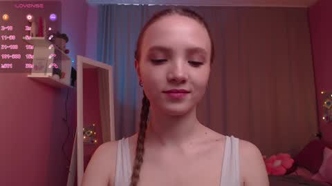 Snapshot of adria_arjona chatting on April 11, 2026, 7:45 am Eva online show from April 11, 2026, 7:45 am