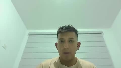 Snapshot of adrian1991oscar chatting on May 26, 2026, 11:23 pm ADRIAN OSCAR online show from May 26, 2026, 11:23 pm