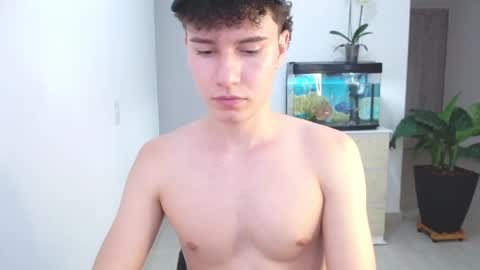 Snapshot of adrian_morelli chatting on December 5, 2024, 9:17 pm adrian morelli online show from December 5, 2024, 9:17 pm